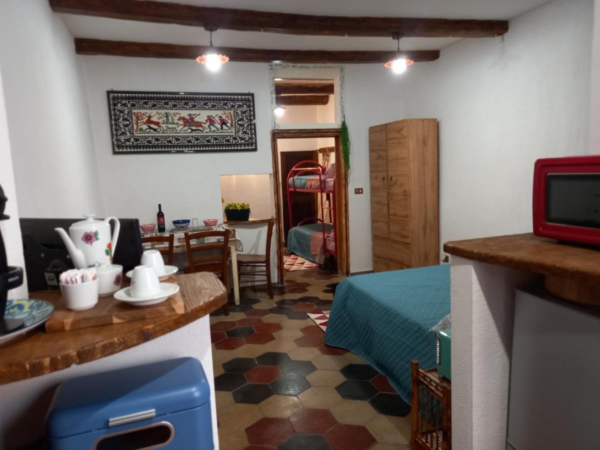 Antica Dimora Alghero Apartment Old Town Center Buitenkant foto