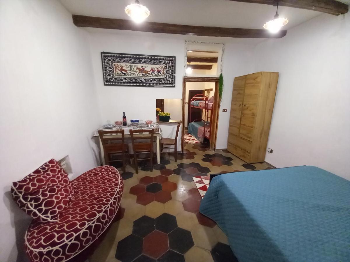 Antica Dimora Alghero Apartment Old Town Center Buitenkant foto